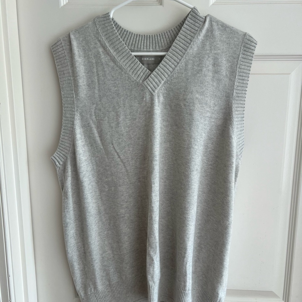 Everlane Light Gray Knit Sweater Vest